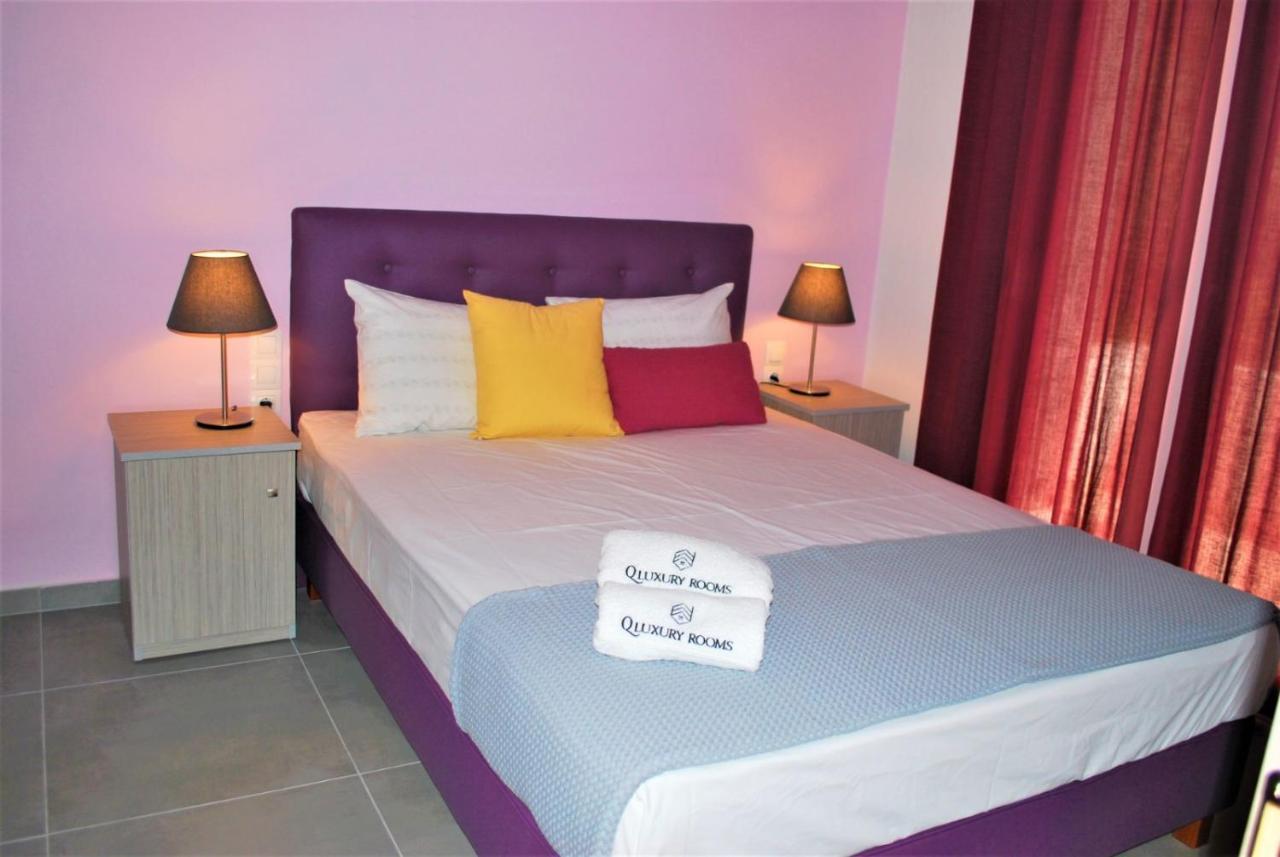 Q Luxury Rooms Paleros Eksteriør bilde
