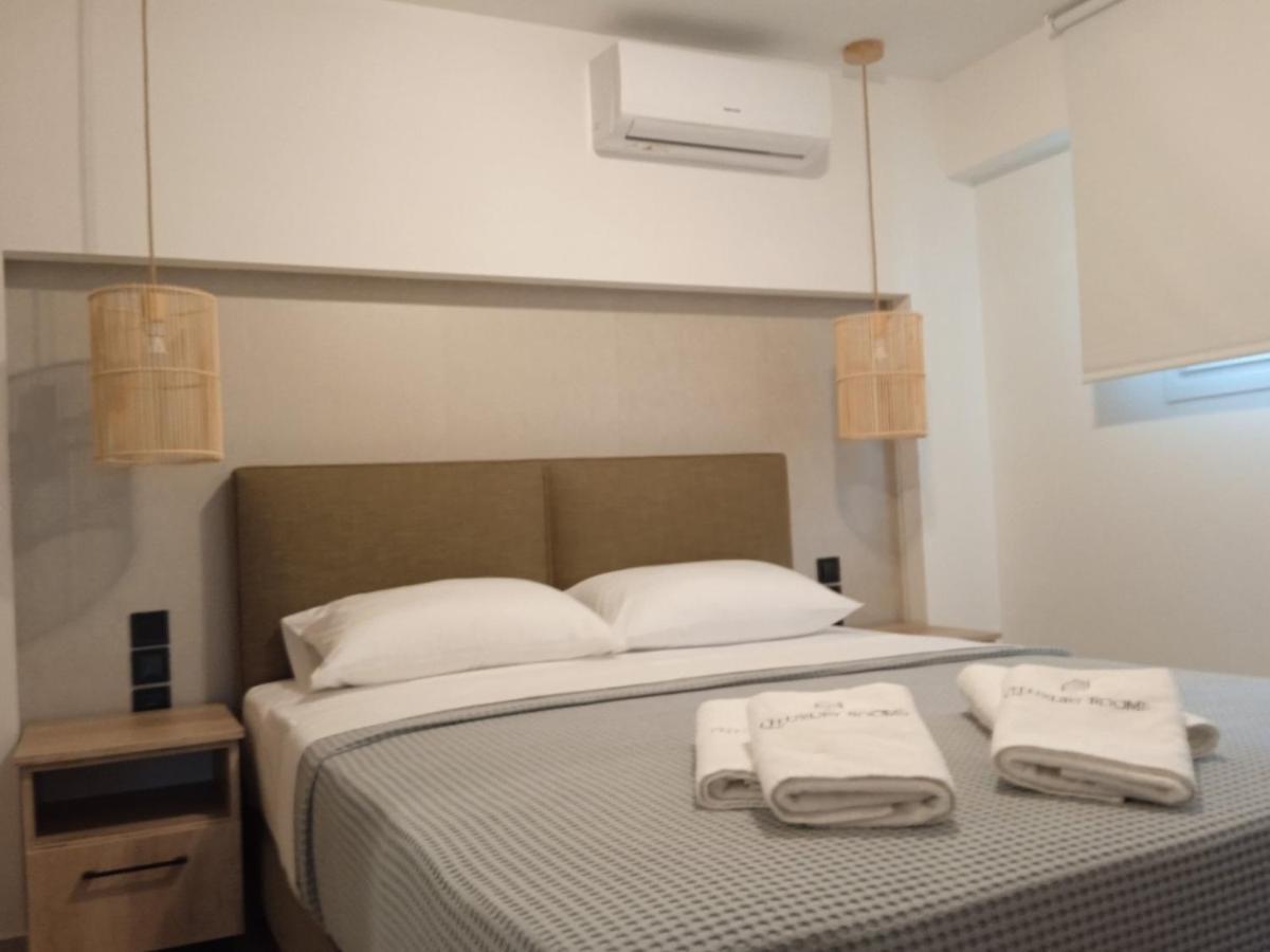 Q Luxury Rooms Paleros Eksteriør bilde