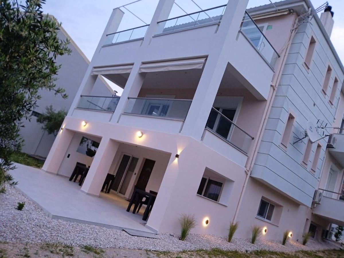 Q Luxury Rooms Paleros Eksteriør bilde