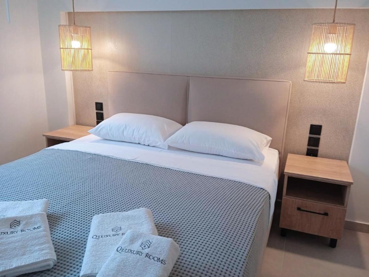Q Luxury Rooms Paleros Eksteriør bilde